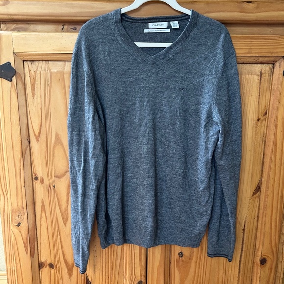 Calvin Klein Merino Wool Men's Sweater Long Sleeve Grey Size XL - Picture 1 of 9